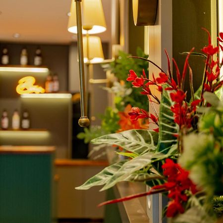 Fly Point Airport Hotel Arnavutkoy Esterno foto