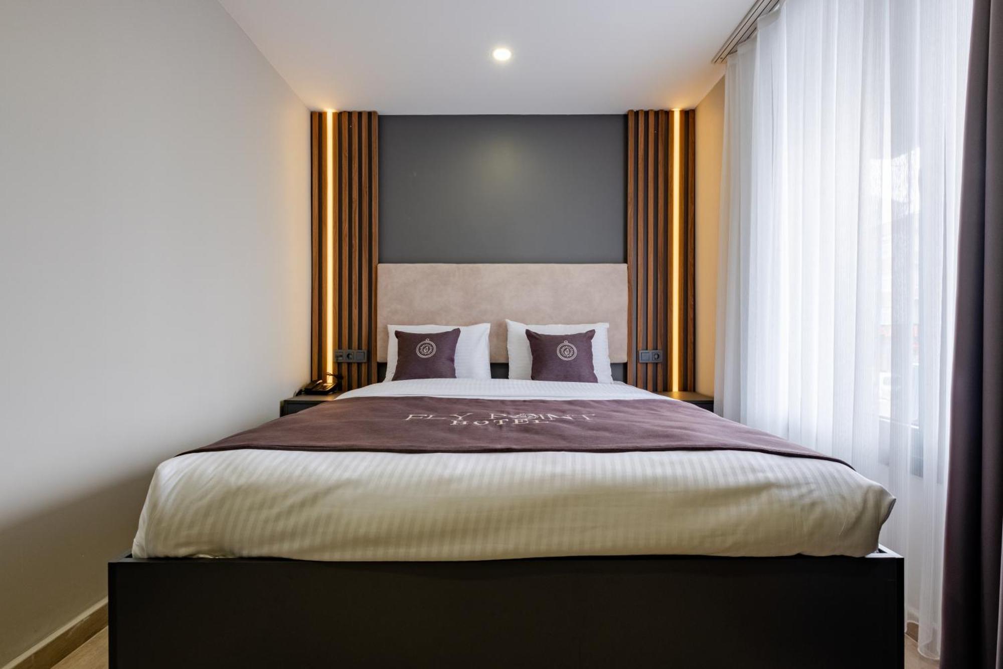 Fly Point Airport Hotel Arnavutkoy Esterno foto