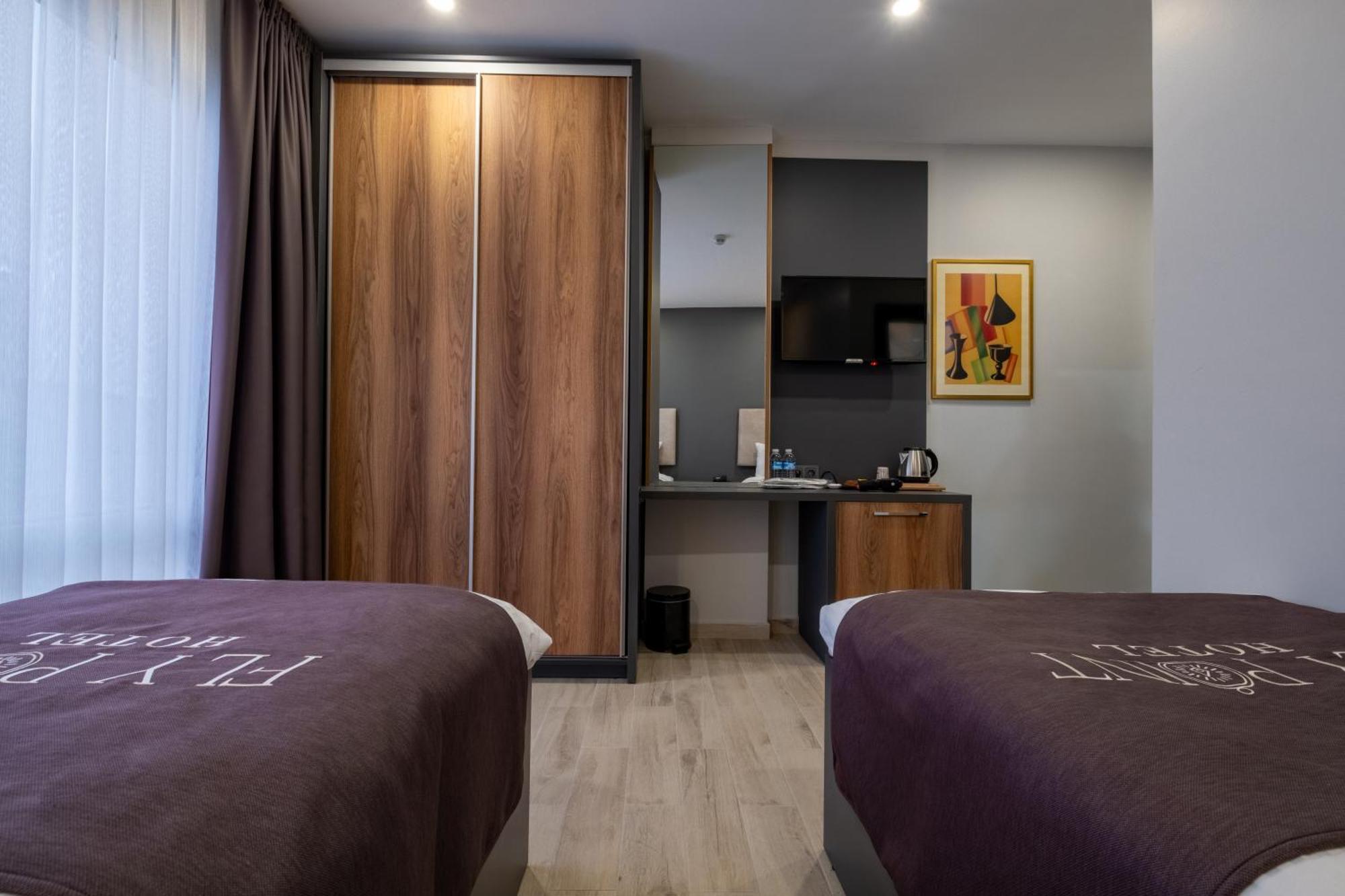 Fly Point Airport Hotel Arnavutkoy Esterno foto
